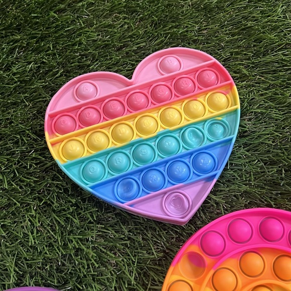 Fidget - Sensory Push Pop Toys - set of 11 - Medium size - Picture 4 of 13